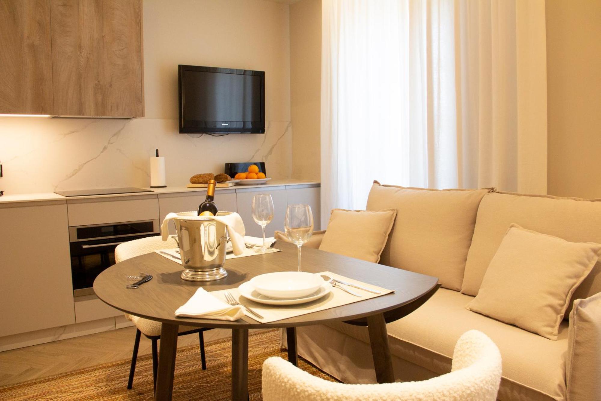 Puerta De La Ribera Suites Кордова Екстер'єр фото